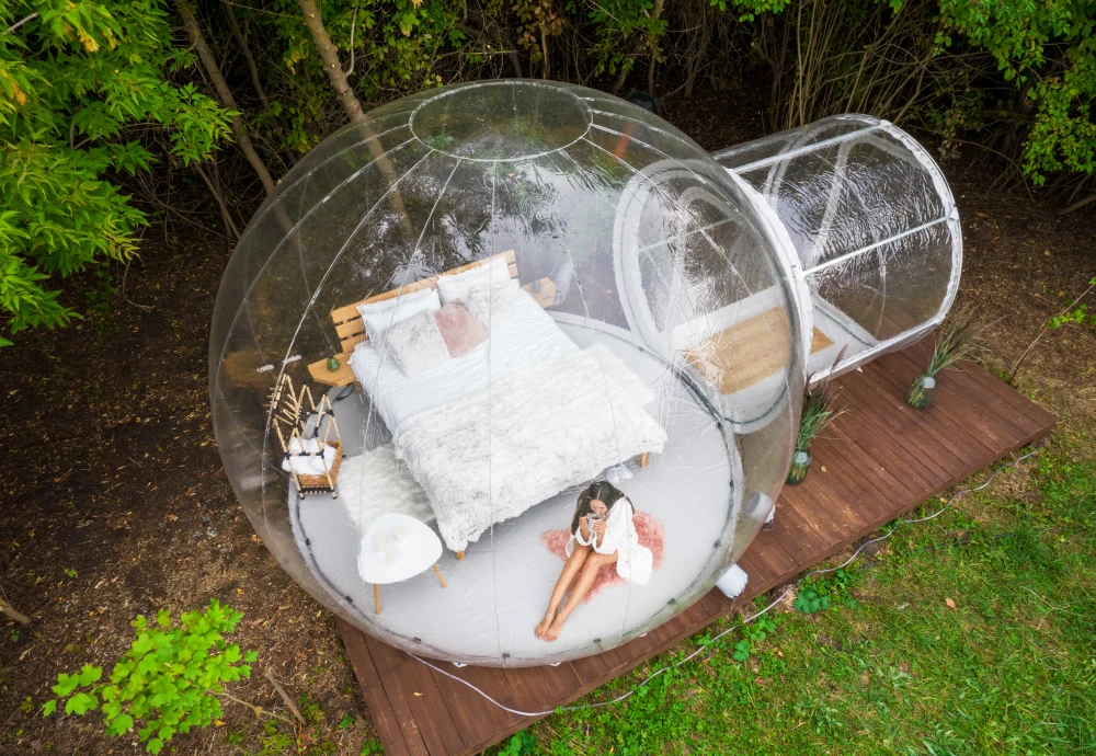 clear bubble tent outdoor shelter